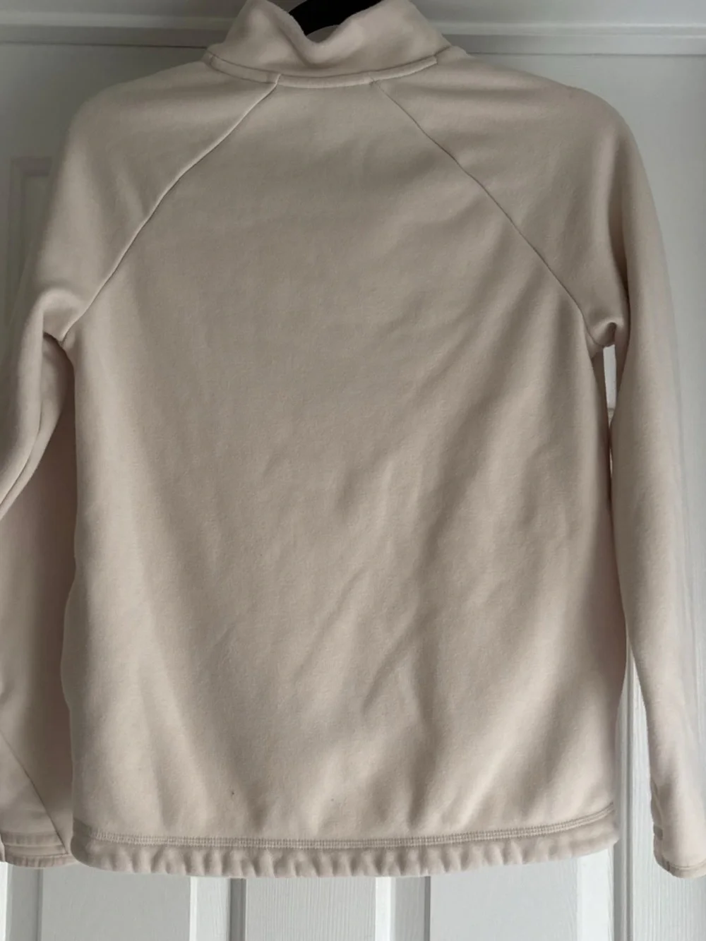 Athleta girl size XL ivory crossover sweatshirt
